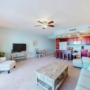 https://laketown-wharf-1703.panamacity-beachhotels.com